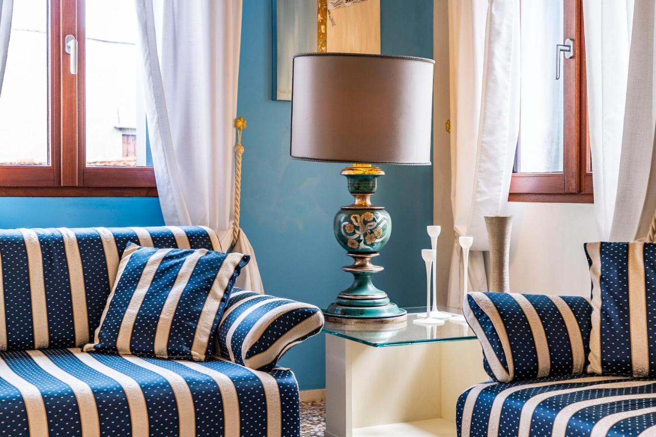 Friari Suite-Luxury Apt. Close To Rialto Bridge Venedik Dış mekan fotoğraf