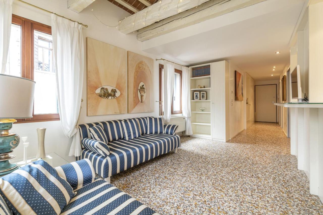 Friari Suite-Luxury Apt. Close To Rialto Bridge Venedik Dış mekan fotoğraf