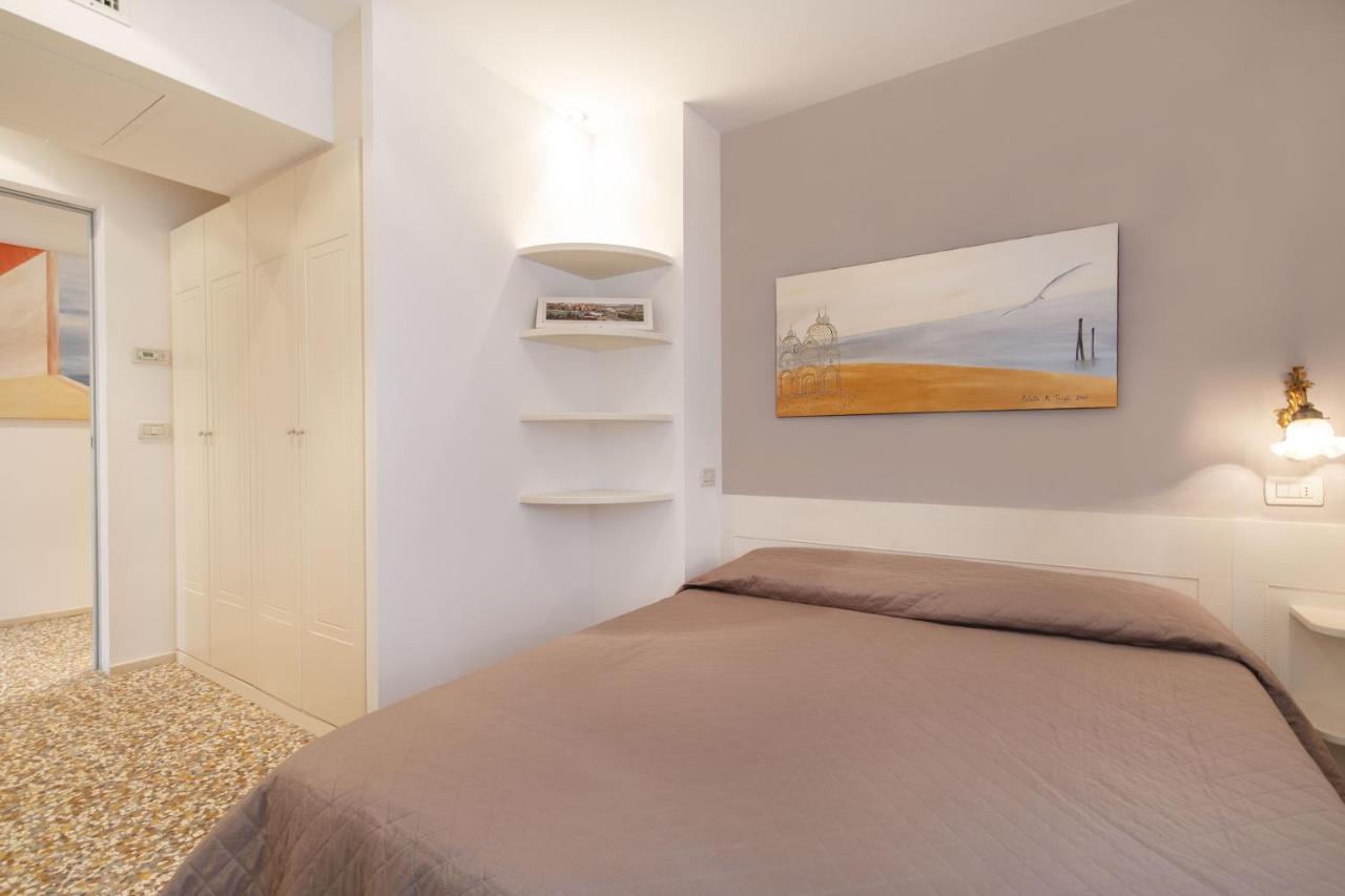 Friari Suite-Luxury Apt. Close To Rialto Bridge Venedik Dış mekan fotoğraf